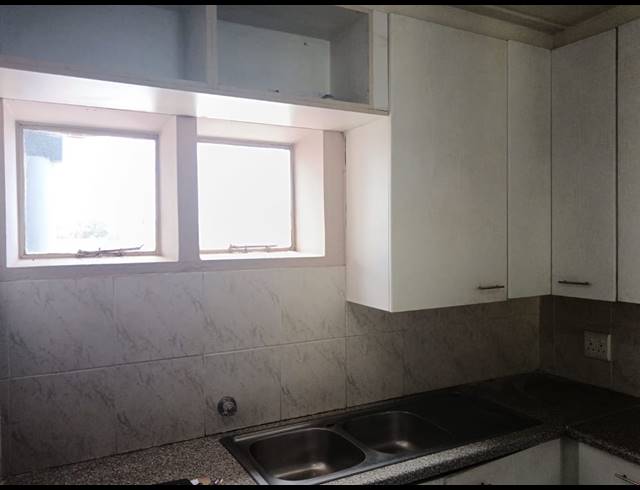 2 BEDROOM TOWNHOUSE FOR SALE IN MULBARTON